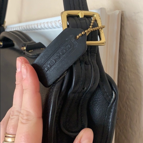 Vintage Coach Leather Briefcase: No A 92-5180 - Picture 5 of 13